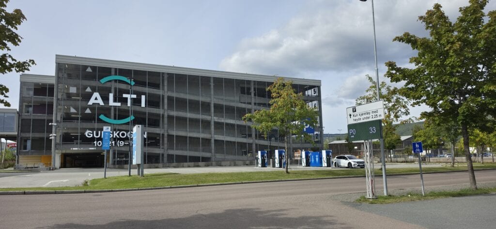 Gulskogen Shopping Centre multi-storey car park
