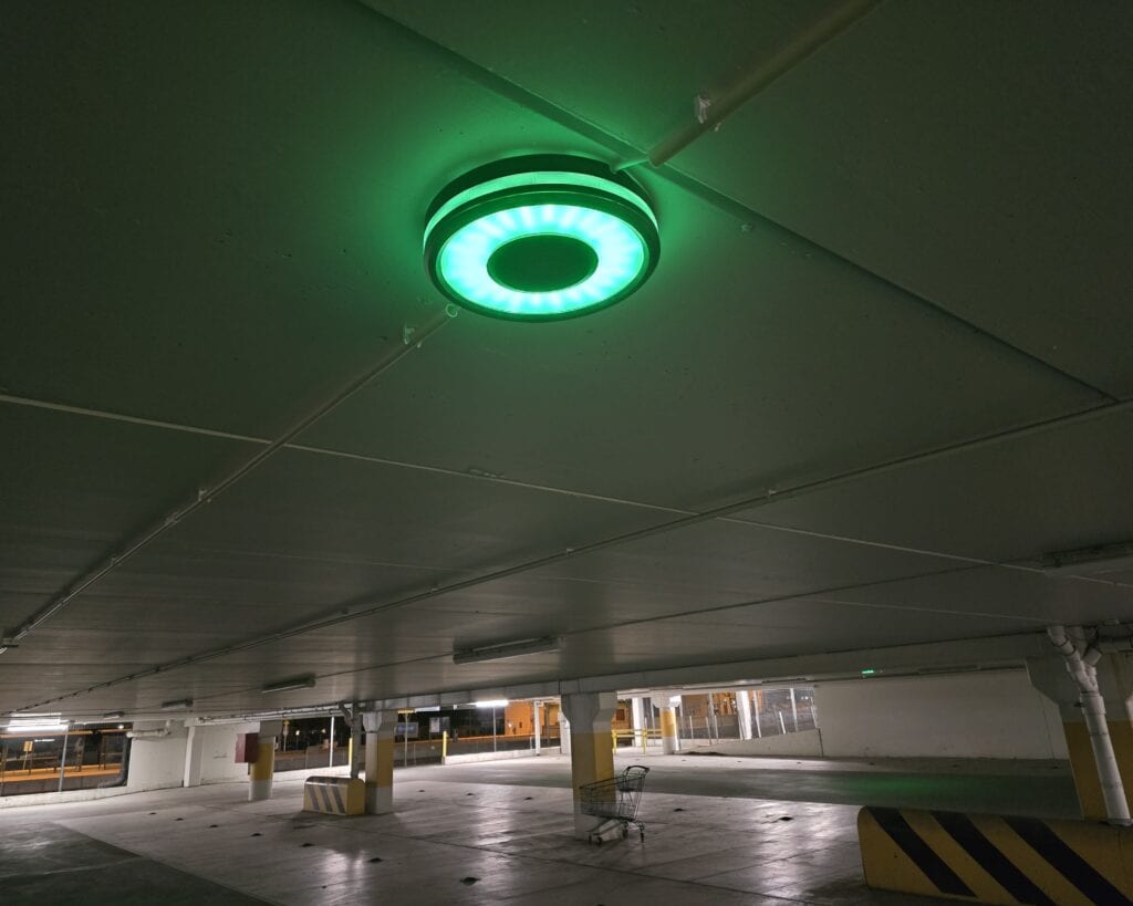 Gulskogen - Ceiling Parking Lamp