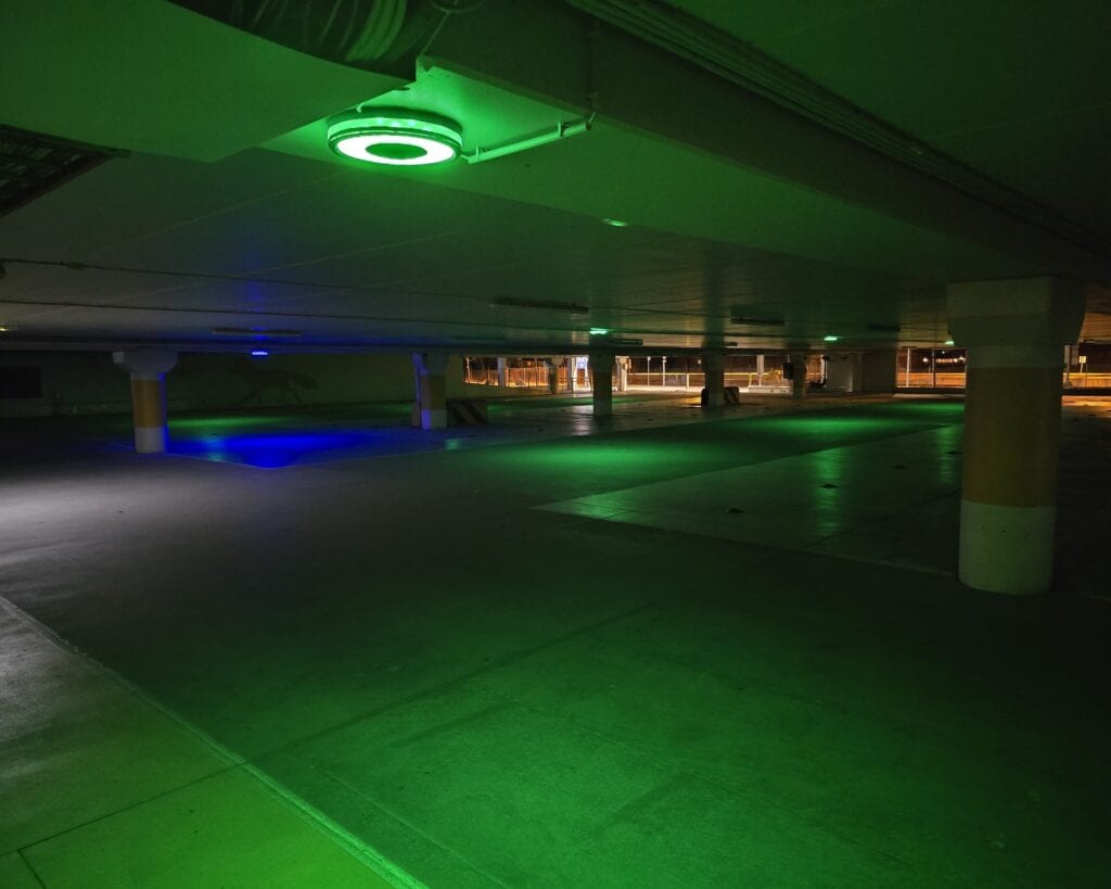 Gulskogen - Ceiling Parking Lamp