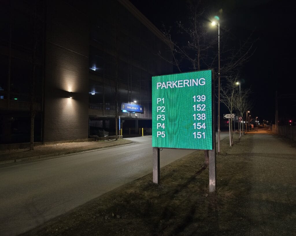 Gulskogen - Digital Parking Sign