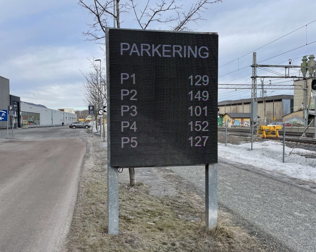 Gulskogen - Digital Parking Sign
