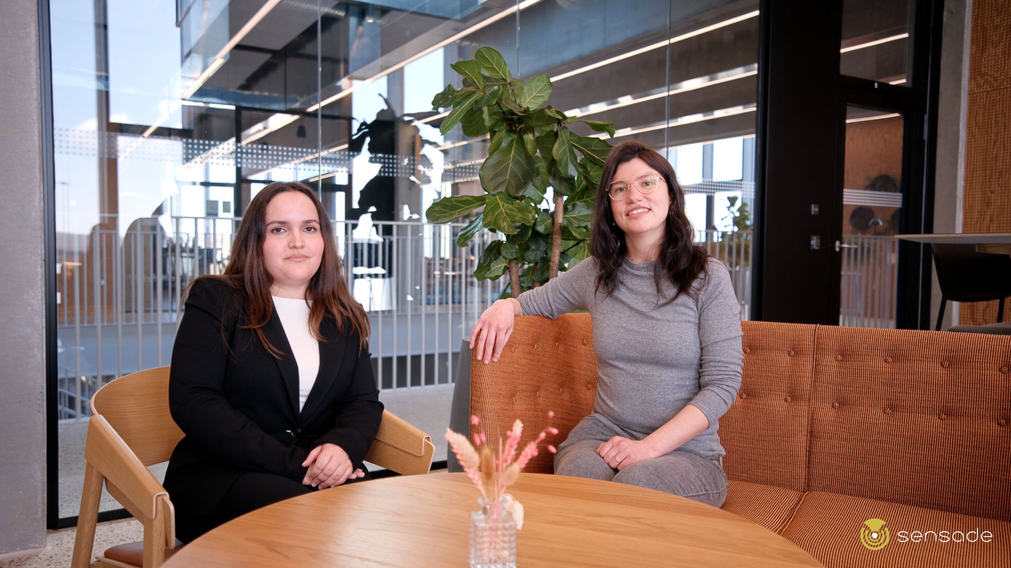 Sensade interns Carmen Mihut and Maria Gracia Albrecht